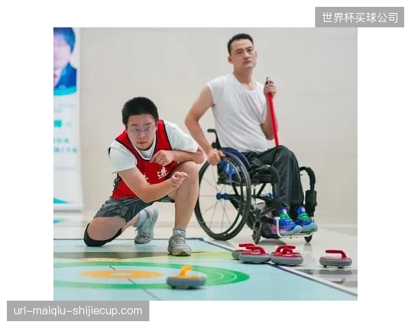共享篮球”小程序在北京朝阳公园部署了新的蓝牙道钉，旨在消解因器材流失率过高引发的运营资金压力